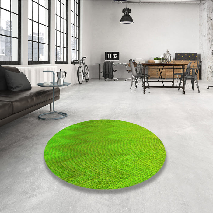 Round Patterned Bright Green Rug in a Office, pat3983yw