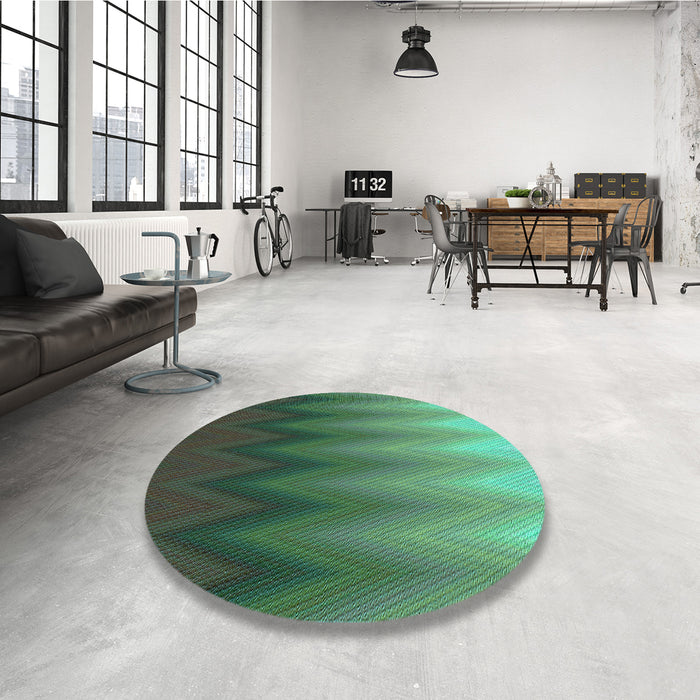 Round Patterned Medium Forest Green Rug in a Office, pat3984lblu