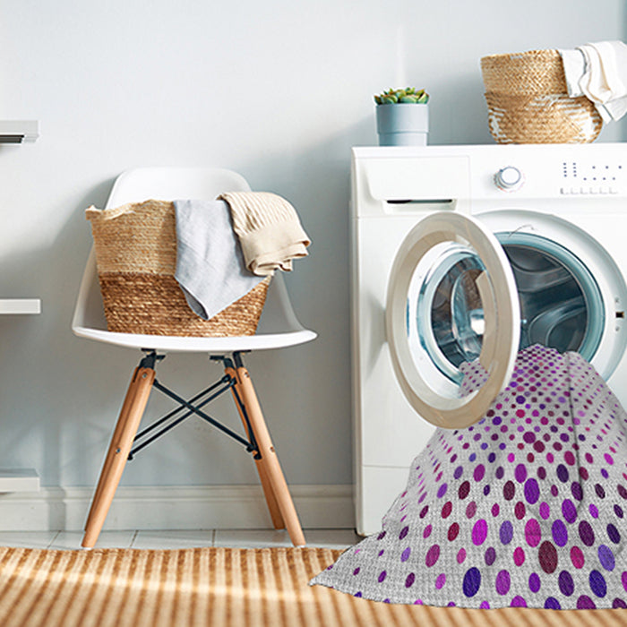 Machine Washable Transitional White Smoke Rug in a Washing Machine, wshpat401