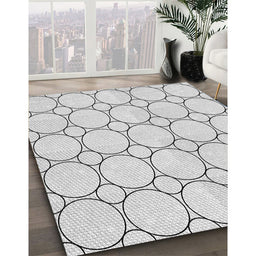 Patterned Off-White Novelty Rug in Family Room, pat405