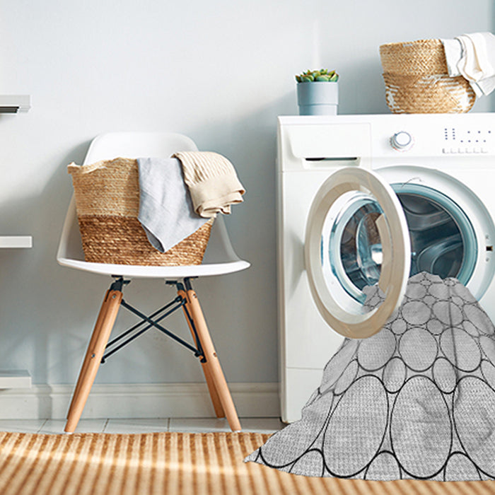 Machine Washable Transitional White Smoke Rug in a Washing Machine, wshpat405