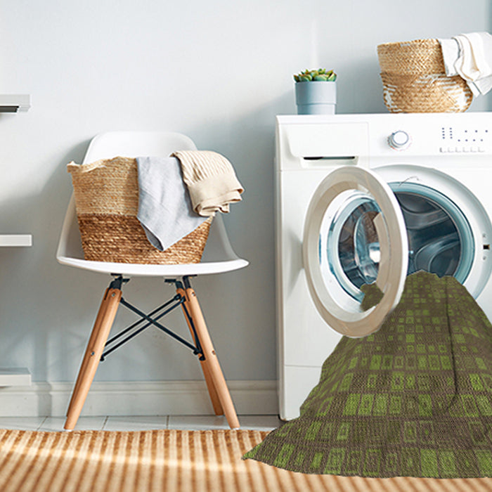 Machine Washable Transitional Antique Bronze Green Rug in a Washing Machine, wshpat421brn