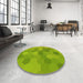 Round Patterned Green Rug in a Office, pat422yw