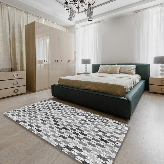 Patterned Light Gray Rug in a Bedroom, pat428gry