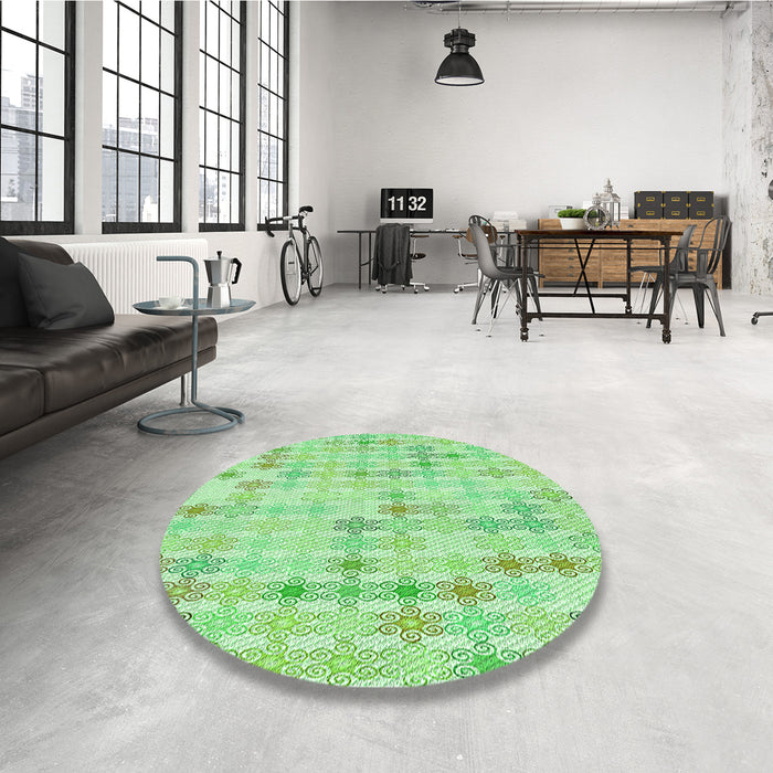 Round Patterned Green Rug in a Office, pat430grn
