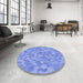 Round Patterned Blue Rug in a Office, pat431blu