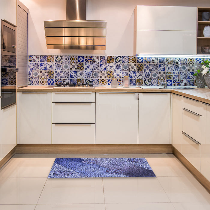 Patterned Denim Blue Rug in a Kitchen, pat440blu