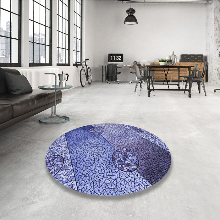 Round Patterned Denim Blue Rug in a Office, pat440blu