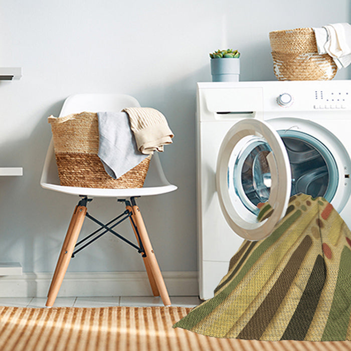 Machine Washable Transitional Golden Brown Yellow Rug in a Washing Machine, wshpat443brn
