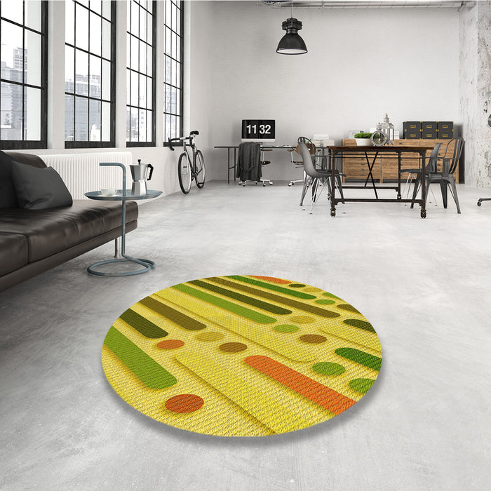 Round Patterned Yellow Rug in a Office, pat443yw