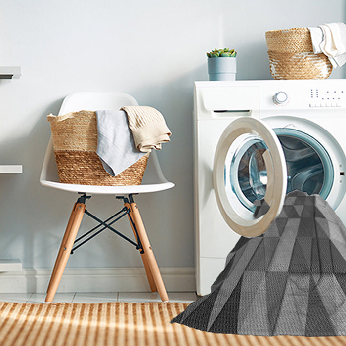 Machine Washable Transitional Dark Gray Rug in a Washing Machine, wshpat452gry