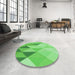 Round Patterned Emerald Green Rug in a Office, pat455grn