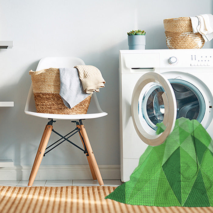 Machine Washable Transitional Emerald Green Rug in a Washing Machine, wshpat455grn