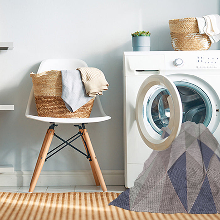 Machine Washable Transitional Dark White Beige Rug in a Washing Machine, wshpat455