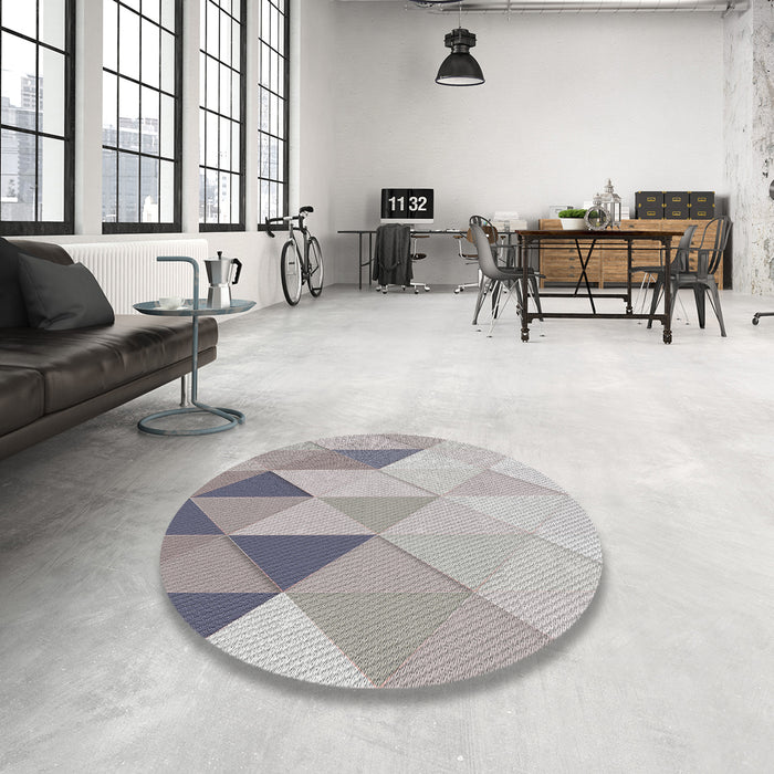 Round Patterned Dark White Beige Novelty Rug in a Office, pat455
