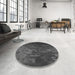 Round Patterned Smokey Gray Rug in a Office, pat473gry