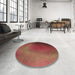 Round Patterned Orange Rug in a Office, pat474brn