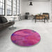Round Patterned Neon Pink Rug in a Office, pat475pur