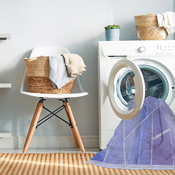 Machine Washable Transitional Light Slate Blue Rug in a Washing Machine, wshpat482blu