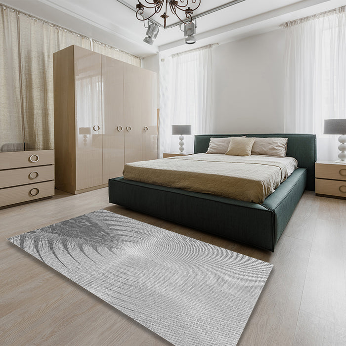 Patterned Gray Rug in a Bedroom, pat494gry