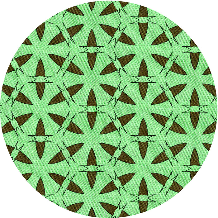 Square Machine Washable Transitional Green Rug in a Living Room, wshpat504grn