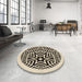 Round Patterned Vanilla Gold Rug in a Office, pat507brn