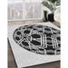 Patterned Platinum Gray Novelty Rug in Family Room, pat508