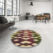 Round Patterned Metallic Gold Rug in a Office, pat511brn