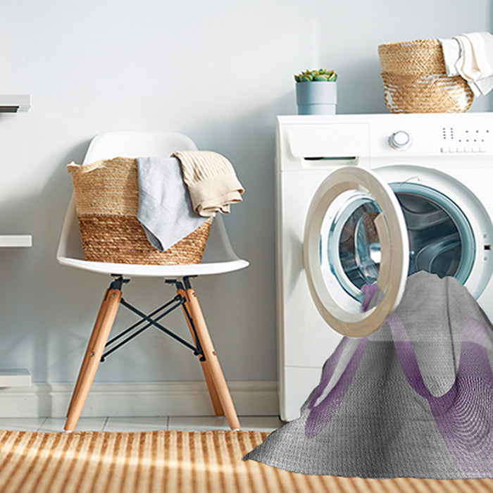 Machine Washable Transitional Light Gray Rug in a Washing Machine, wshpat513