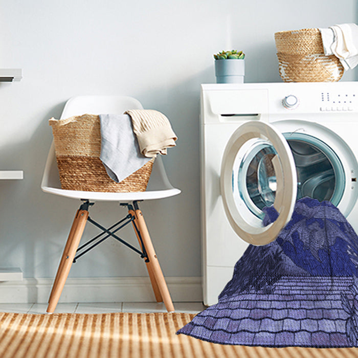 Machine Washable Transitional Light Slate Blue Rug in a Washing Machine, wshpat519blu