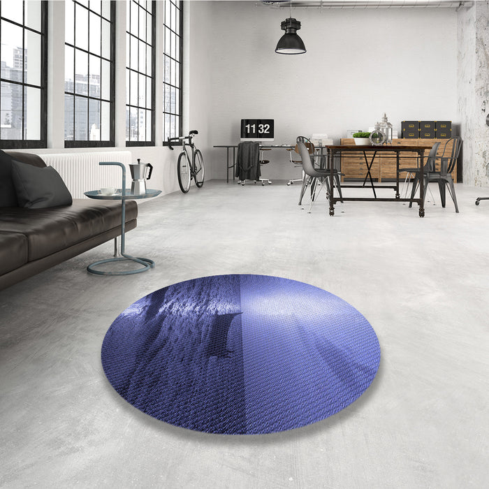 Round Patterned Sky Blue Rug in a Office, pat521blu