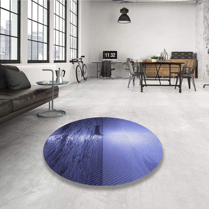 Round Patterned Sky Blue Rug in a Office, pat523blu