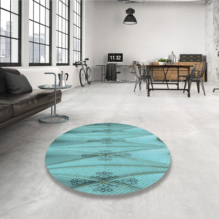 Round Patterned Deep-Sea Green Rug in a Office, pat527lblu