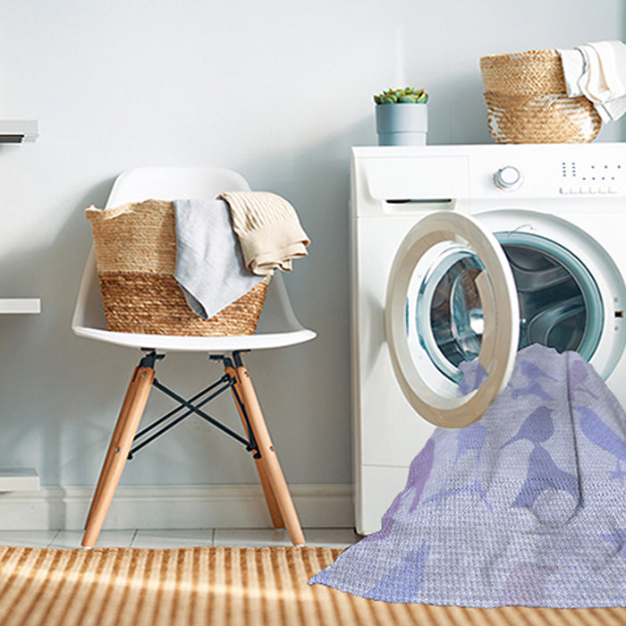 Machine Washable Transitional Lavender Blue Rug in a Washing Machine, wshpat532blu