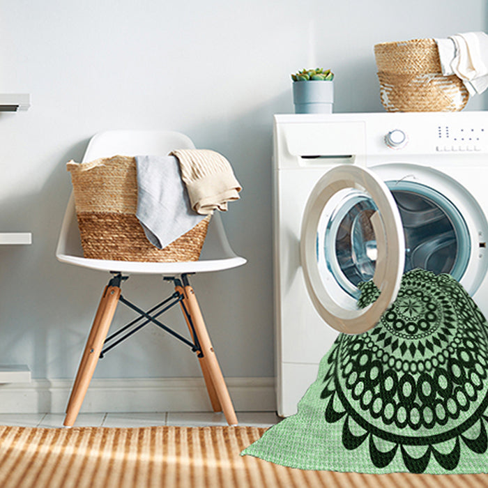 Machine Washable Transitional Dark Forest Green Rug in a Washing Machine, wshpat543grn