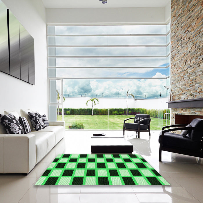 Square Patterned Green Rug in a Living Room, pat544grn
