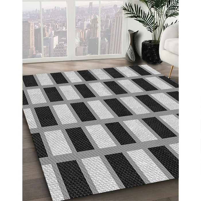 Machine Washable Transitional Silver Gray Rug in a Family Room, wshpat544gry