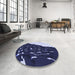 Round Patterned Night Blue Rug in a Office, pat546blu