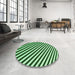 Round Patterned Deep Emerald Green Rug in a Office, pat553grn