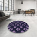 Round Patterned Midnight Gray Rug in a Office, pat555blu