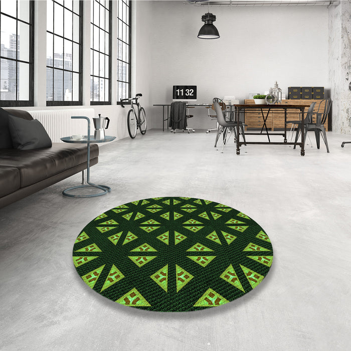 Round Patterned Dark Lime Green Rug in a Office, pat555grn