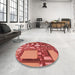 Round Patterned Red Rug in a Office, pat566rd