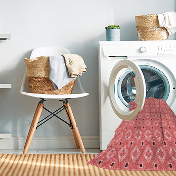 Machine Washable Transitional Fire Red Rug in a Washing Machine, wshpat567rd