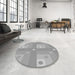 Round Patterned Gray Rug in a Office, pat575gry