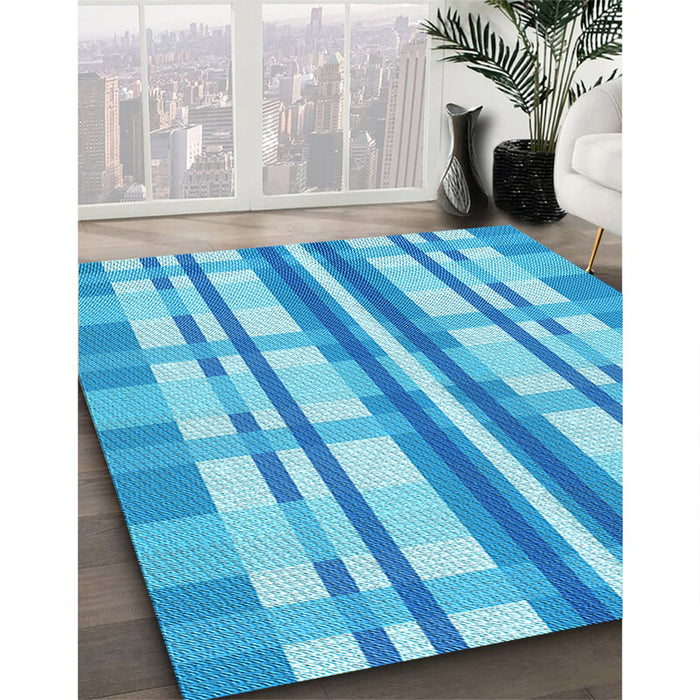 Machine Washable Transitional Deep Sky Blue Rug in a Family Room, wshpat576lblu