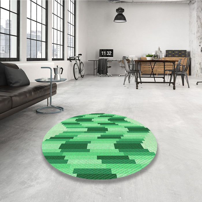 Round Patterned Jade Green Rug in a Office, pat581grn
