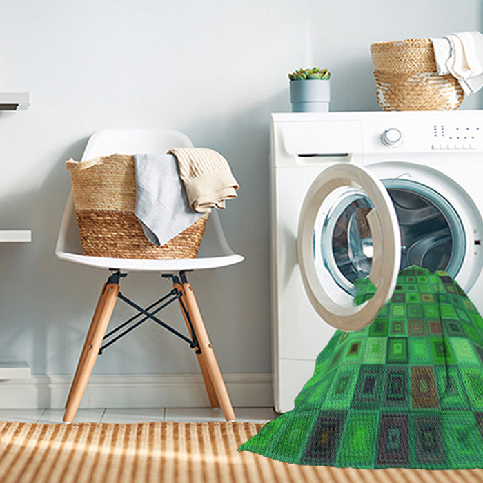 Machine Washable Transitional Forest Green Rug in a Washing Machine, wshpat592grn