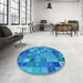 Round Patterned Blue Rug in a Office, pat592lblu