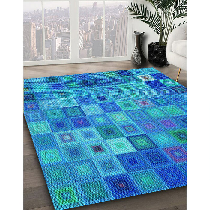 Patterned Blue Rug in Family Room, pat592lblu