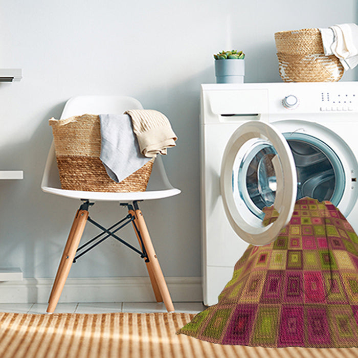 Machine Washable Transitional Red Rug in a Washing Machine, wshpat592org